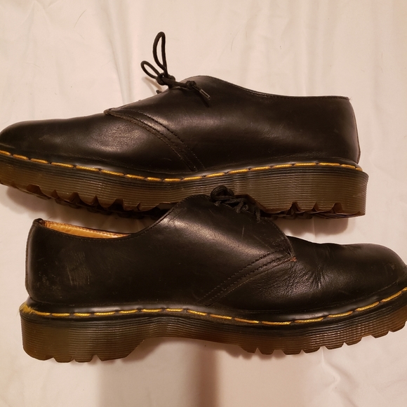 Dr. Martens Shoes | Vintage Oxford Doc Martin Shoes | Poshmark